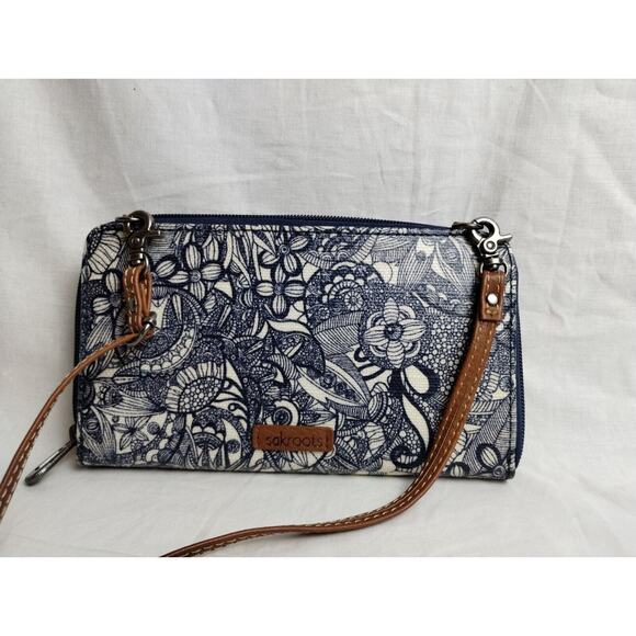 Sakroots Spirit Desert Smartphone Wallet Crossbody Bag - Picture 2 of 4